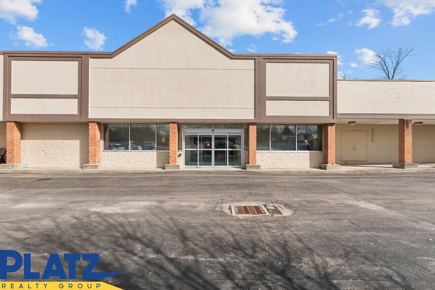 More Photos Of 5953-6151 South Ave, Youngstown Storefront For Sale