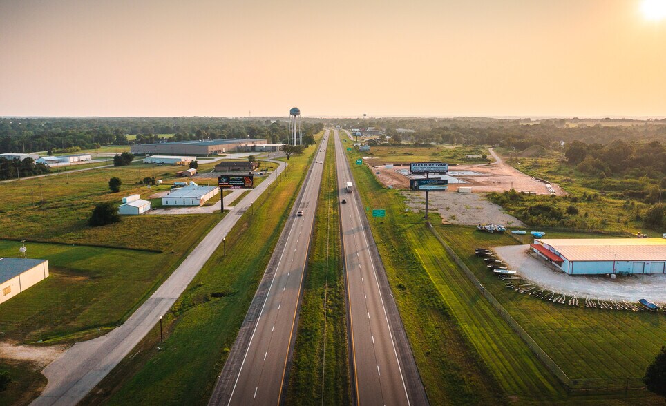 More Photos Of 18050 County Road 1000, Saint James Storefront For Lease