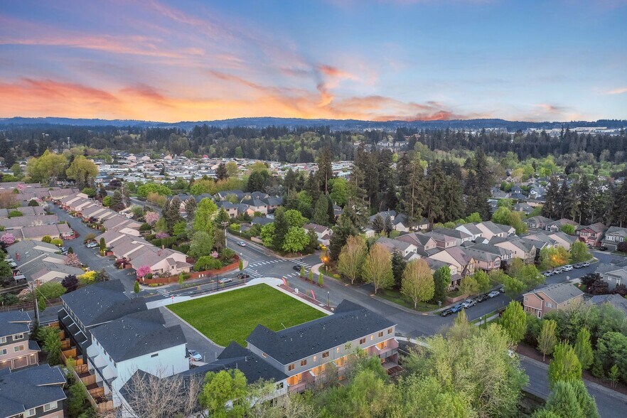 More Photos Of 16933 SW 132nd Ter, Tigard Apartments For Sale