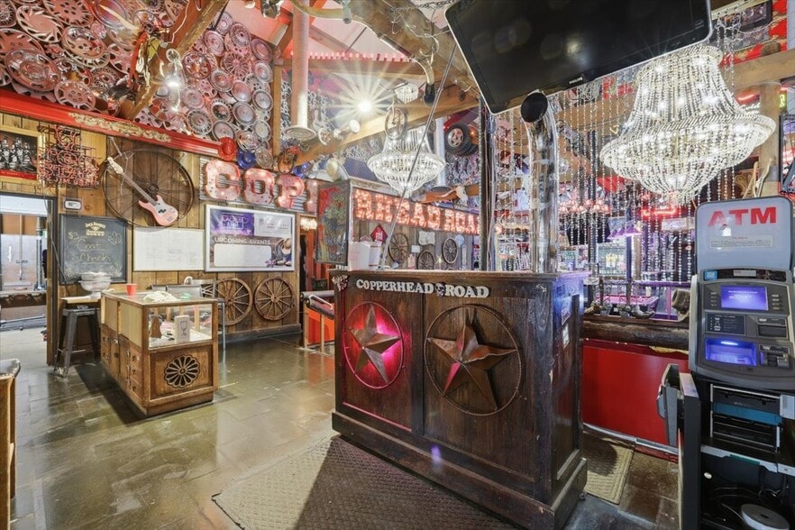 More Photos Of 3330 N Academy Blvd, Colorado Springs Bar For Sale