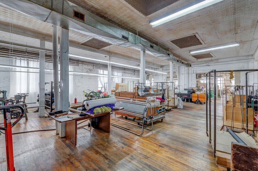 More Photos Of 509 74th St, North Bergen Warehouse For Sale