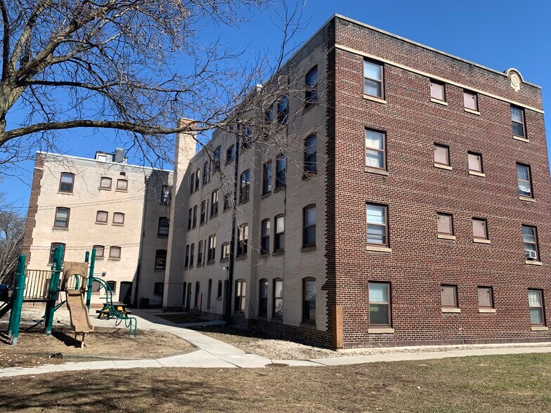 More Photos Of 130 Forest Ave, Fond Du Lac Apartments For Sale