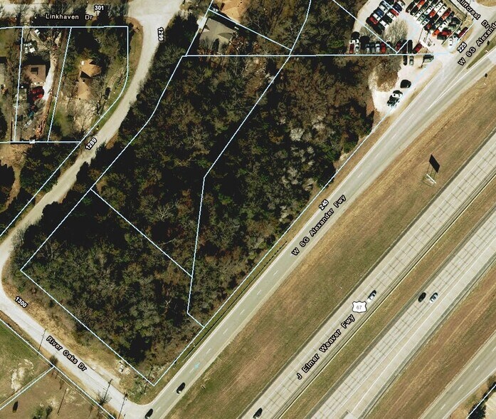 More Photos Of 1505 N J Elmer Weaver, Cedar Hill Land For Sale