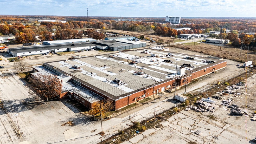 More Photos Of 1185 E Keating Ave, Muskegon Manufacturing For Sale