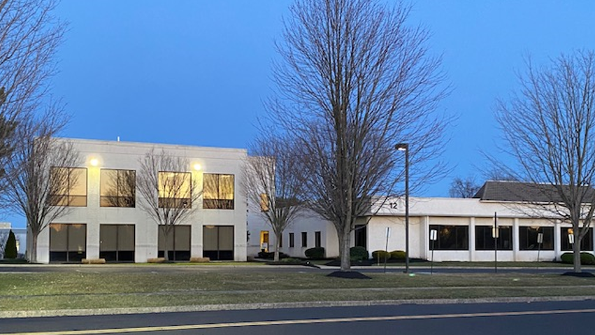 Primary Photo Of 12 Penns Trl, Newtown Medical For Lease