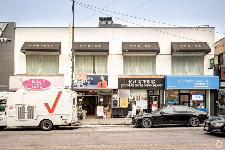 More Photos Of 3653-3669 Main St, Flushing Storefront Retail Office For Lease