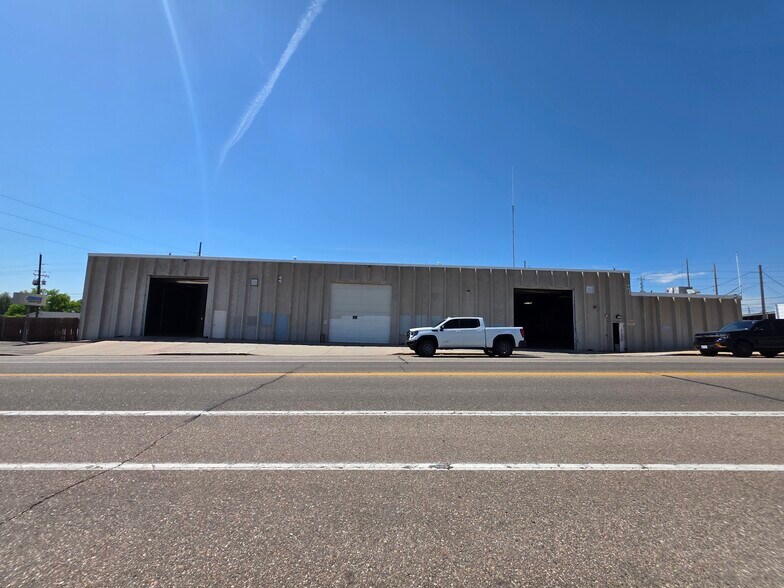 More Photos Of 810 22nd Ave, Greeley Warehouse For Lease