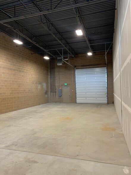 More Photos Of 6108-6142 W 9790 S, West Jordan Warehouse For Lease