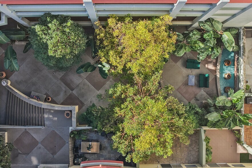 More Photos Of 1501 India St, San Diego Apartments For Sale