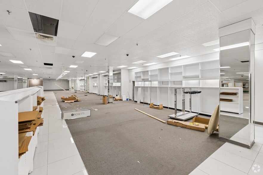 More Photos Of 4600 S Medford Dr, Lufkin General Retail For Sale