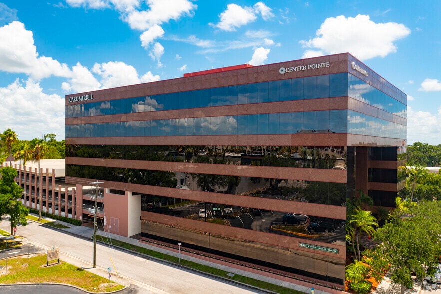 Primary Photo Of 2033 Main St, Sarasota Office For Lease