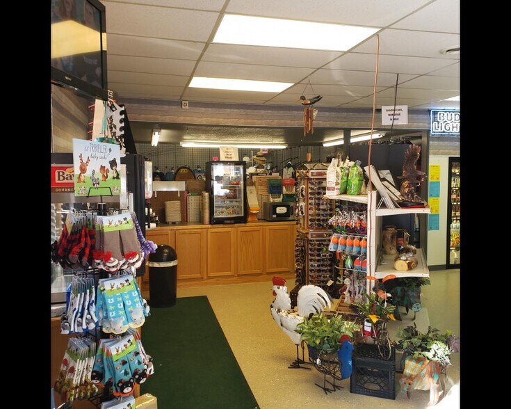 More Photos Of 101 Highway 92 W, Lemoyne Convenience Store For Sale