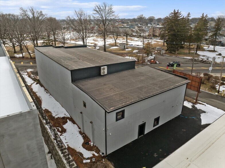 More Photos Of 470 Belleville Tpke, North Arlington Warehouse For Sale