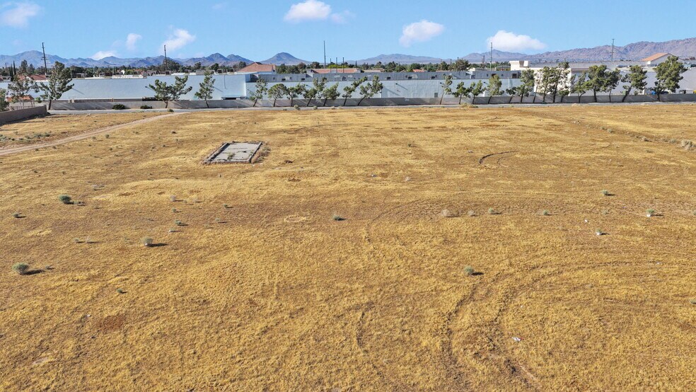 More Photos Of 0 Sequoia St, Apple Valley Land For Sale