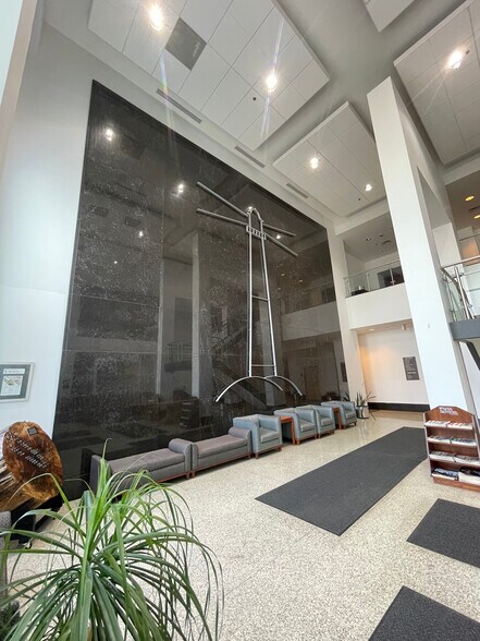 More Photos Of 2332 News Sentinel Dr, Knoxville Medical For Lease