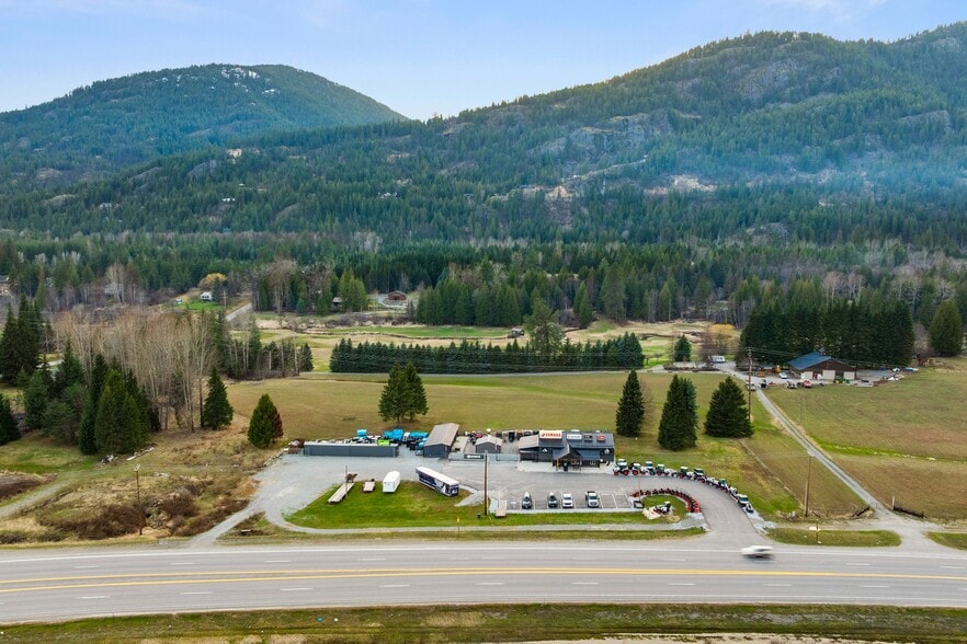 More Photos Of 478544 Highway 95 N, Sandpoint Warehouse For Sale