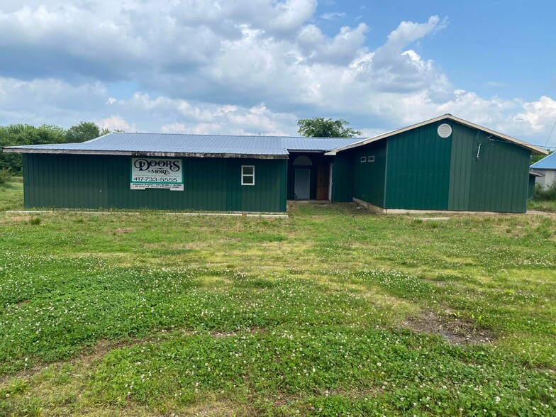 Primary Photo Of 1718 S Ash St, Buffalo Industrial For Sale