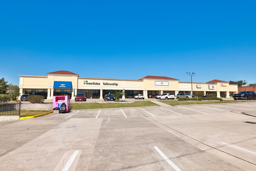 More Photos Of 19786 Highway 105 W, Montgomery Storefront For Sale