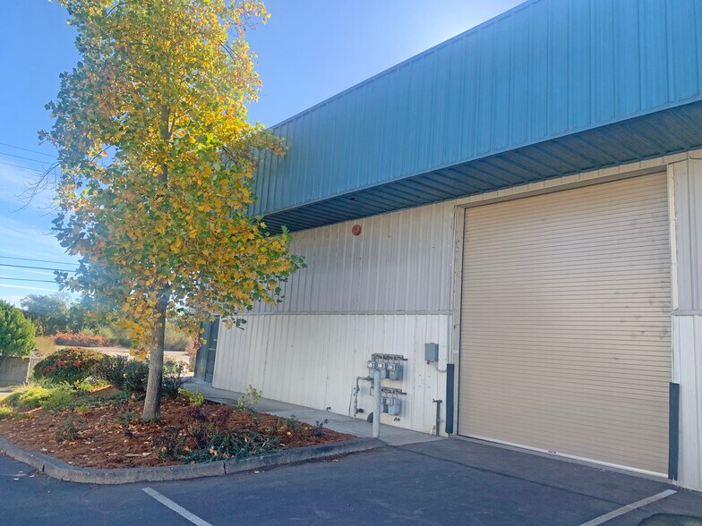 More Photos Of 350 Morris St, Sebastopol Manufacturing For Lease