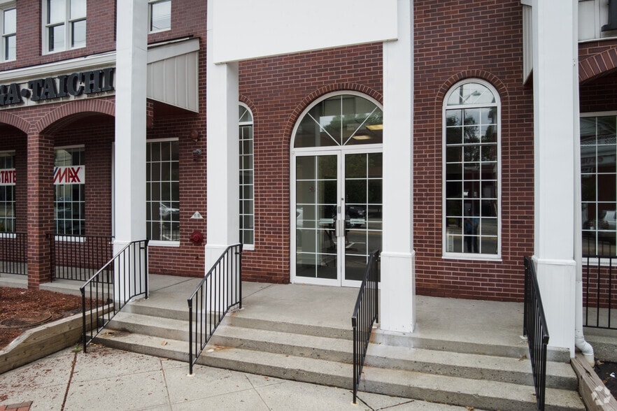 More Photos Of 297 Kinderkamack Rd, Oradell Storefront Retail Office For Lease