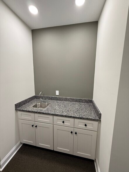 More Photos Of 135 Land Grant St, Saint Augustine Medical For Lease