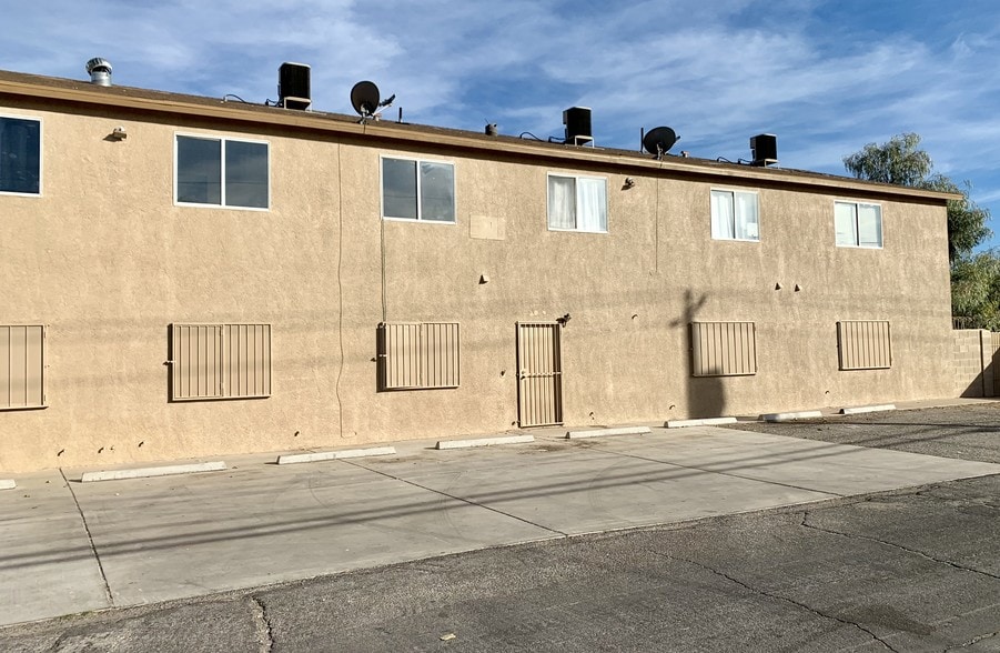 More Photos Of 3719 Royal Crest St, Las Vegas Apartments For Sale