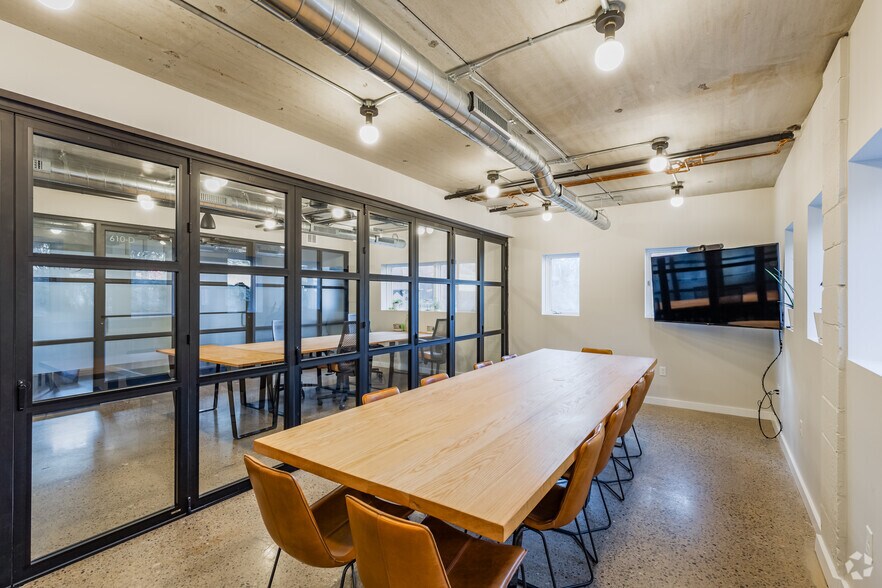 More Photos Of 2555 Washington Rd, Pittsburgh Unknown For Lease