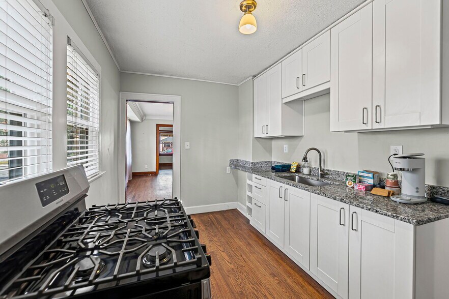 More Photos Of 347 Lawn Ave, Kansas City Apartments For Sale