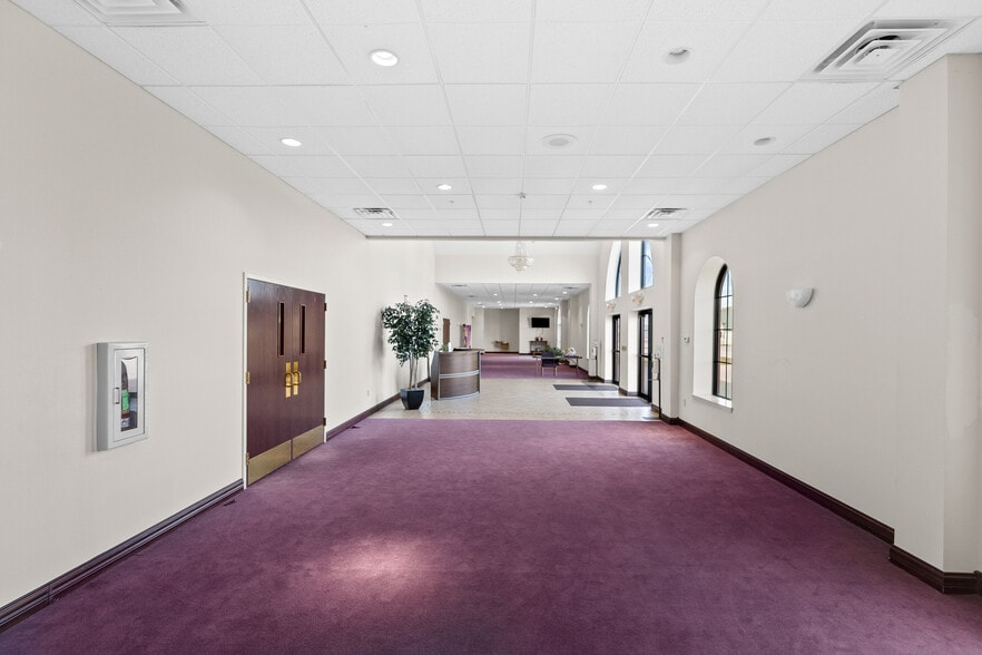 More Photos Of 535 State Route 3, Cahokia Religious Facility For Sale