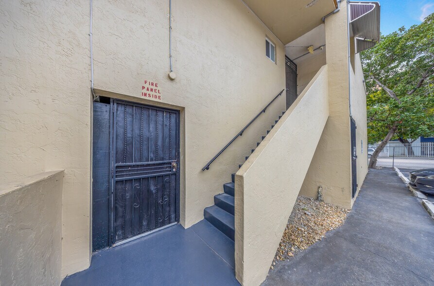 More Photos Of 1 NE 78th St, Miami Apartments For Sale