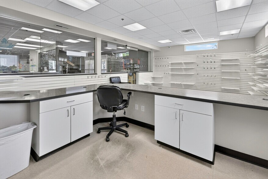 More Photos Of 313 W Drake Rd, Fort Collins Medical For Lease