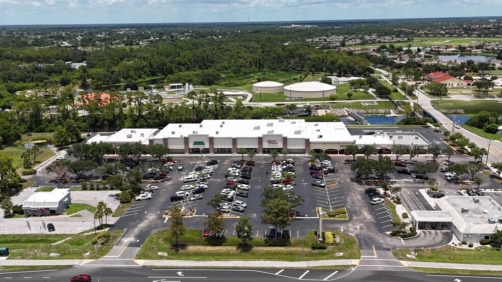 More Photos Of 14251-14295 Tamiami Trl, North Port General Retail For Lease