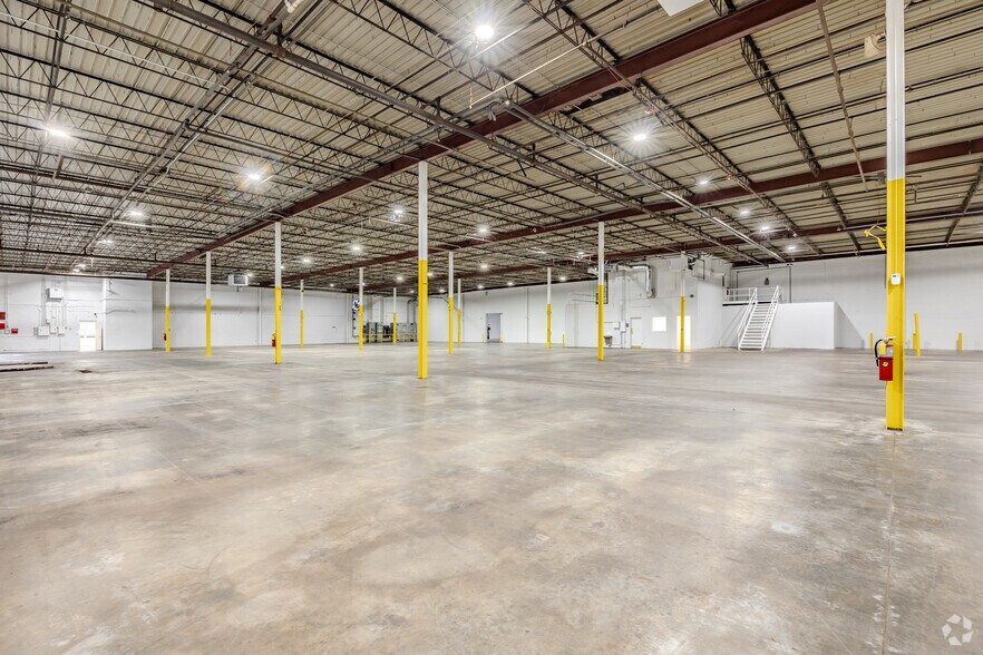 More Photos Of 3350 Hamilton Blvd SW, Hapeville Manufacturing For Sale