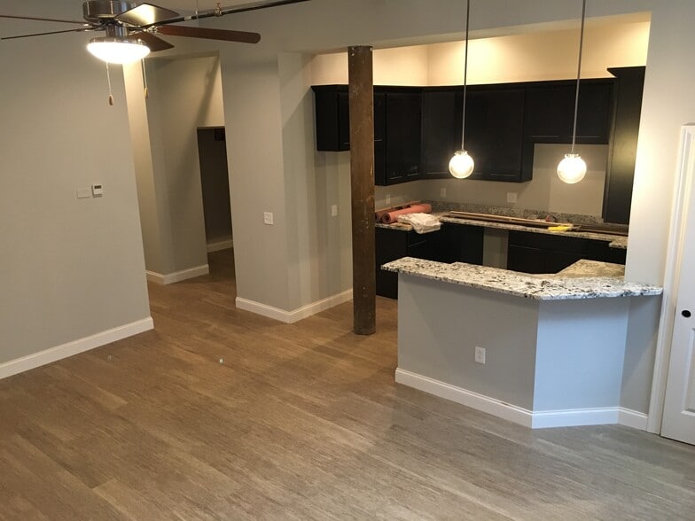 More Photos Of 1224 Huron Rd E, Cleveland Apartments For Sale