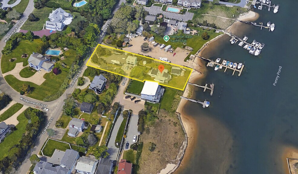 More Photos Of 35 Gardners Ln, Hampton Bays Apartments For Sale