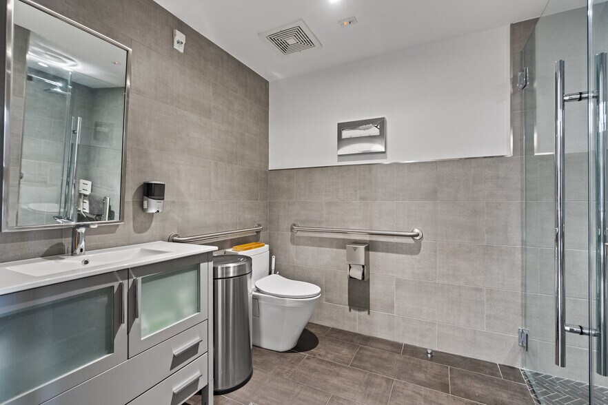 More Photos Of 2801 Florida Ave, Miami Apartments For Lease