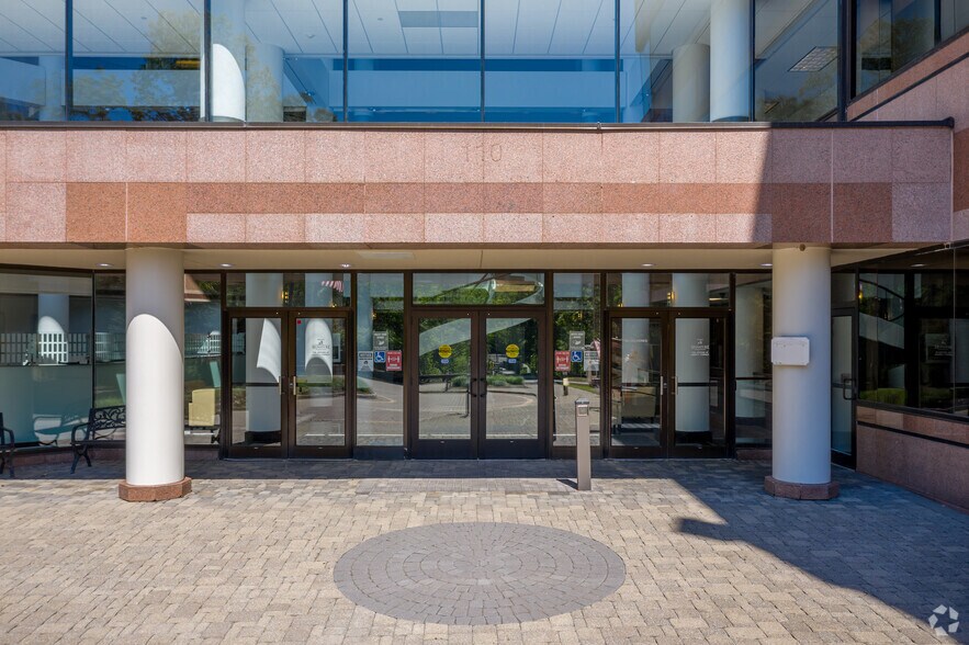 More Photos Of 106 Allen Rd, Basking Ridge Unknown For Lease