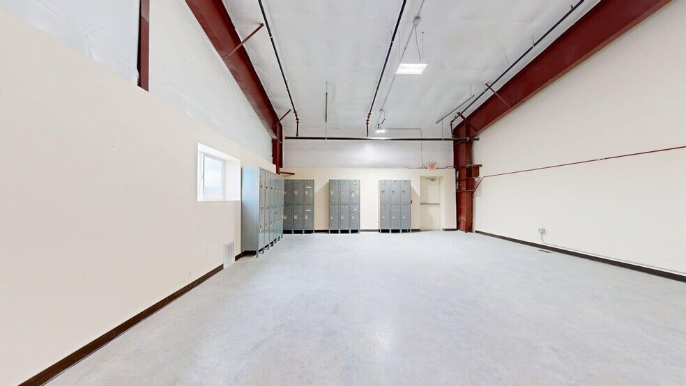 More Photos Of 1202 E Railroad St, Laurel Industrial For Sale