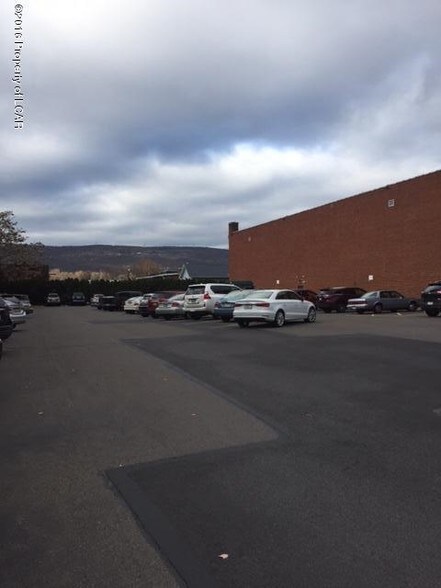 More Photos Of 920 Wyoming Ave, Forty Fort Medical For Lease