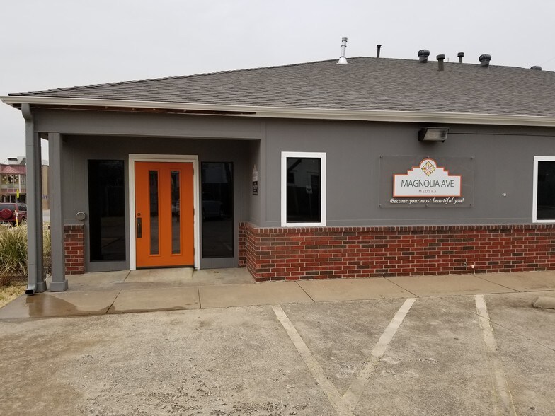 Primary Photo Of 1309 Washington Ave, Fort Worth Office For Lease