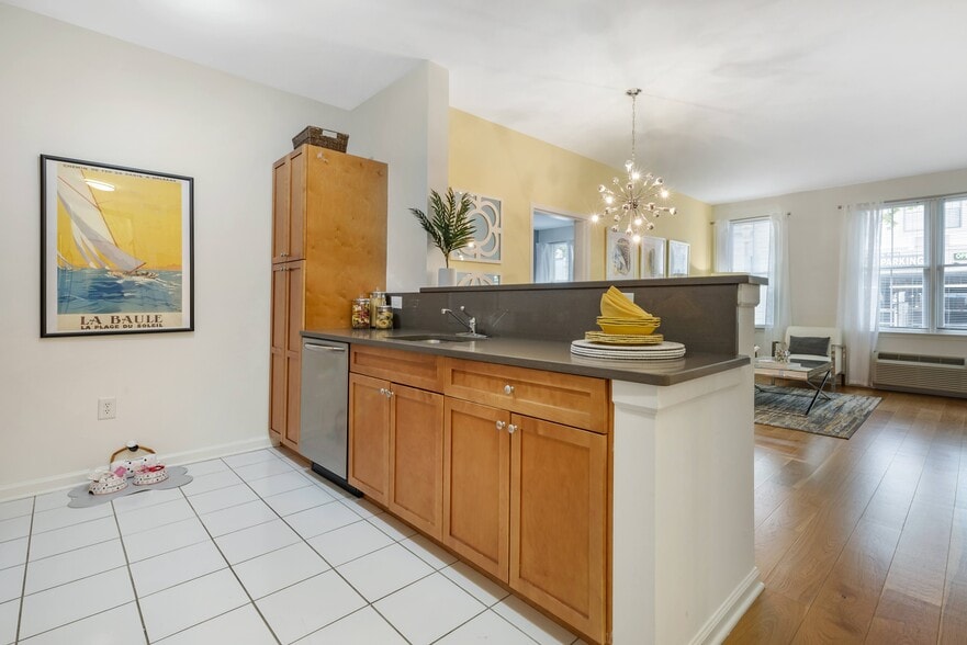 More Photos Of 50 Chelsea Ave, Long Branch Apartments For Lease