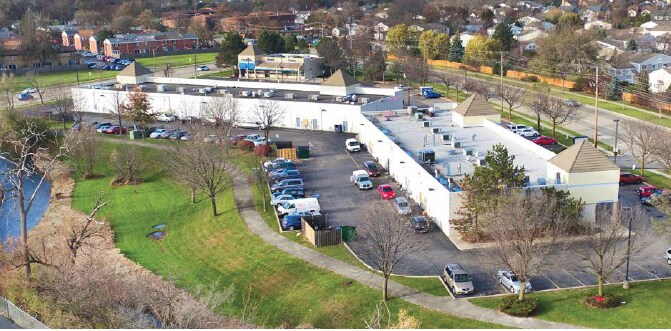 More Photos Of 250-294 Mchenry Rd, Wheeling Unknown For Lease