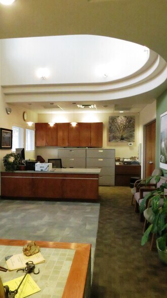 More Photos Of 1925 E Prater Way, Sparks Office For Sale