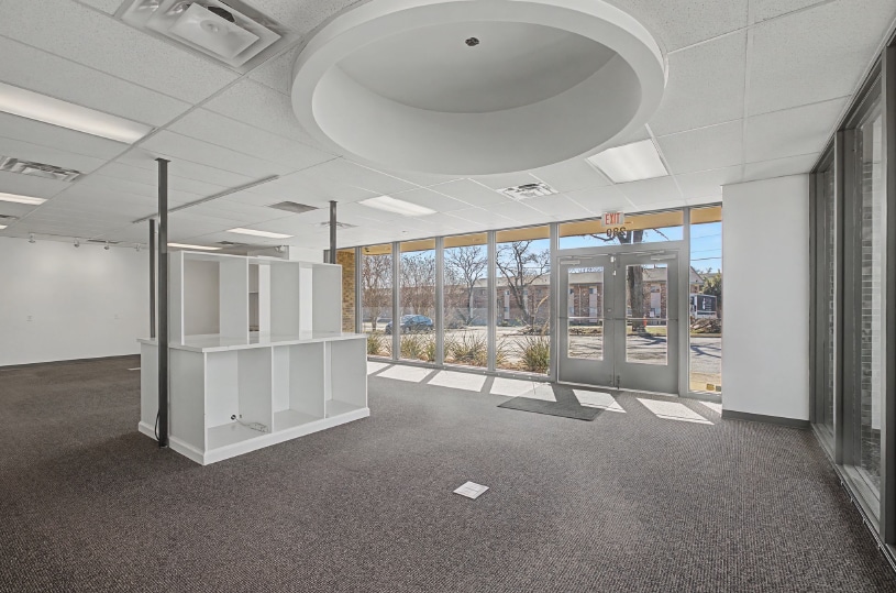 More Photos Of 280 White Bridge Pike, Nashville Freestanding For Lease