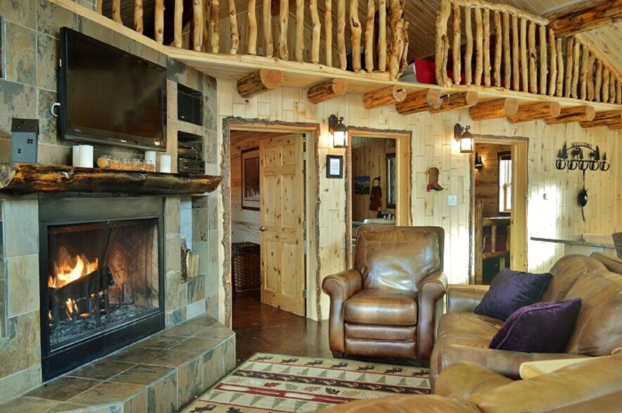 More Photos Of 1124 State Highway 11, Laramie Specialty For Sale