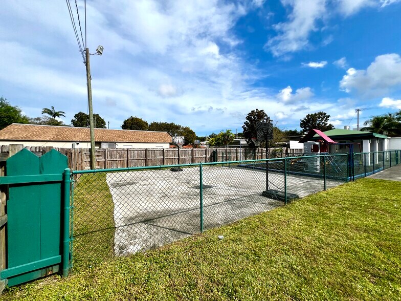 More Photos Of 5703 SW 17th St, Miami Daycare Center For Sale