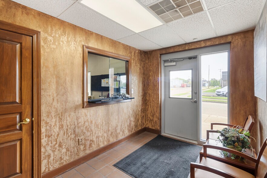 More Photos Of 1333 E Second St, Dayton Warehouse For Sale