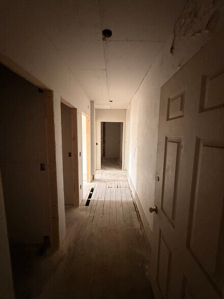 More Photos Of 1913 Central Ave, Cincinnati Office Residential For Sale