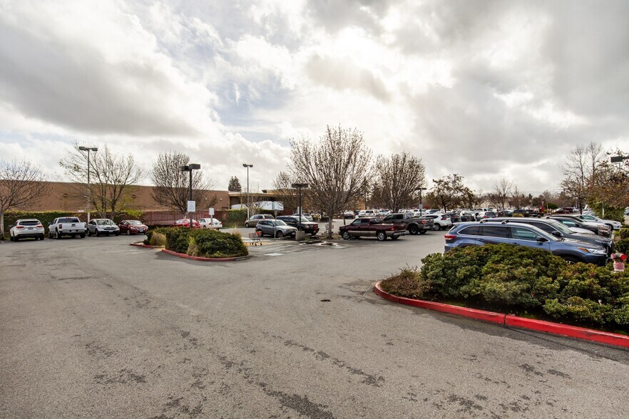 More Photos Of 150 Charter St, Redwood City Land For Sale