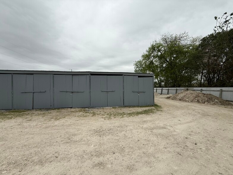More Photos Of 4930 Callaghan Rd, San Antonio Self Storage For Sale
